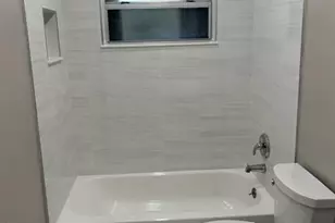 432 NE 23rd St, Wilton Manors, FL 33305 - Photo 7