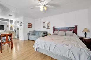 2130 SW 51st Ct, Fort Lauderdale, FL 33312 - Photo 21