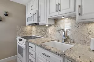 888 Intracoastal Dr, Fort Lauderdale, FL 33304 - Photo 5