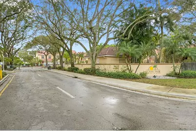 9640  Royal Palm Blvd, Coral Springs, FL 33065 - Photo 41