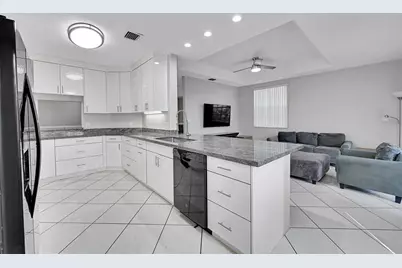 9640  Royal Palm Blvd, Coral Springs, FL 33065 - Photo 5