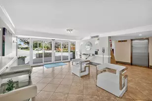 2900 NE 30th St, Fort Lauderdale, FL 33306 - Photo 17