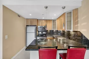 2900 NE 30th St, Fort Lauderdale, FL 33306 - Photo 11