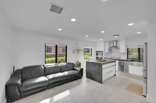 2161 NW 40th Ave, Coconut Creek, FL 33066 - Photo 13