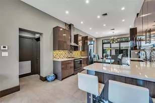 309 NE 21st Ct, Wilton Manors, FL 33305 - Photo 7