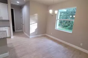 1304 Andover Dr, Labelle, FL 33935 - Photo 9