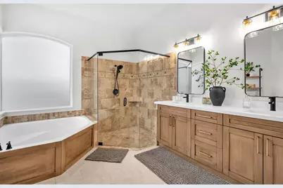 2577  Jardin Ct, Weston, FL 33327 - Photo 21