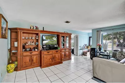 5542 SW 6th St, Margate, FL 33068 - Photo 5