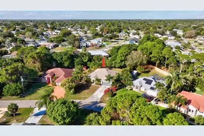 1941 SW Oakwood Rd, Port Saint Lucie, FL 34953 - Photo 41