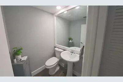 869 NW 47th St, Unit #869, Deerfield Beach, FL 33064 - Photo 9