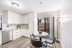 2164 Montpeliar, Weston, FL 33326 - Photo 11