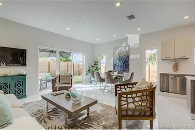 688 NE 43rd St, Unit #688, Oakland Park, FL 33334 - Photo 5