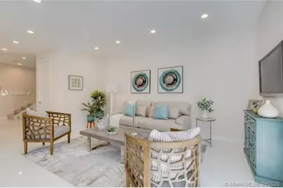 688 NE 43rd St, Unit #688, Oakland Park, FL 33334 - Photo 3