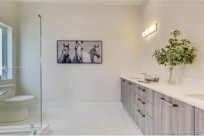 688 NE 43rd St, Unit #688, Oakland Park, FL 33334 - Photo 17