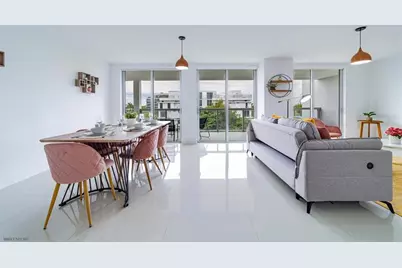 1100  100th St, Unit #502, Bay Harbor Islands, FL 33154 - Photo 3