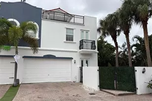 732 NE 15th Ave, Fort Lauderdale, FL 33304 - Photo 3