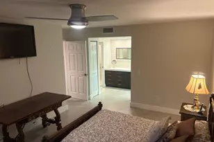 901 SW 141st Ave, Pembroke Pines, FL 33027 - Photo 11