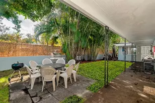 1017 NE 14th Ave, Fort Lauderdale, FL 33304 - Photo 5