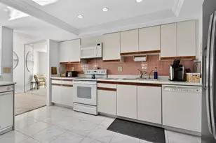 501 N Riverside Dr, Pompano Beach, FL 33062 - Photo 17