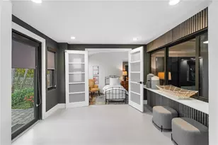 425 NE 25th St, Wilton Manors, FL 33305 - Photo 43