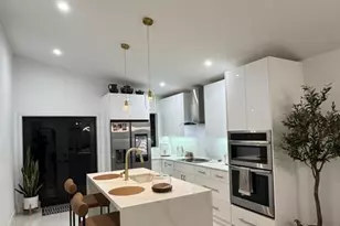 8455 NW 190th Terrace, Hialeah, FL 33015 - Photo 7