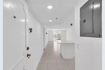 5500 NW 2nd Ave, Unit #425, Boca Raton, FL 33487 - Photo 13