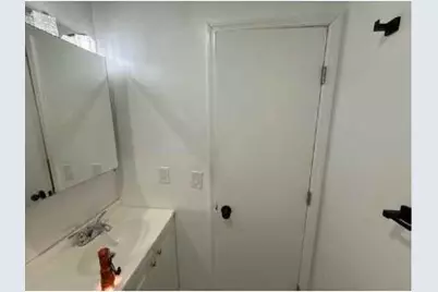 2209 NW 6th St, Fort Lauderdale, FL 33311 - Photo 11