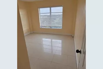 4174  Inverrary Dr, Unit #702, Lauderhill, FL 33319 - Photo 5