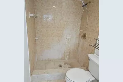 4174  Inverrary Dr, Unit #702, Lauderhill, FL 33319 - Photo 7