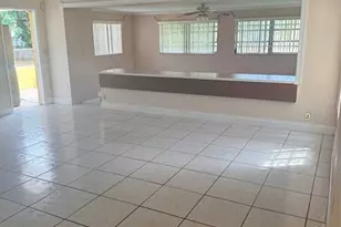 19425 NW 39th Ave, Miami Gardens, FL 33055 - Photo 7