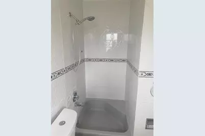 19425 NW 39th Ave, Miami Gardens, FL 33055 - Photo 21