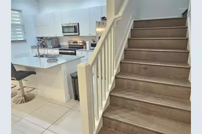 1765 NW 124th Pl, Pembroke Pines, FL 33028 - Photo 29