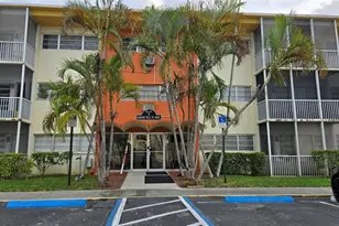 16800 NE 15th Ave, North Miami Beach, FL 33162 - Photo 25