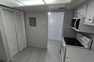 16800 NE 15th Ave, North Miami Beach, FL 33162 - Photo 5