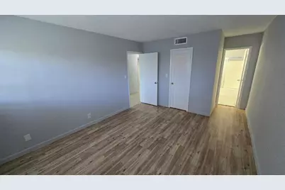 16800 NE 15th Ave, Unit #209, North Miami Beach, FL 33162 - Photo 13