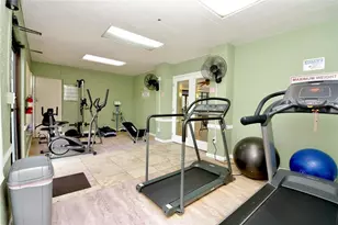 419 SW Natura Ave, Deerfield Beach, FL 33441 - Photo 25