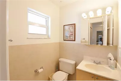 419 SW Natura Ave, Unit #B, Deerfield Beach, FL 33441 - Photo 15