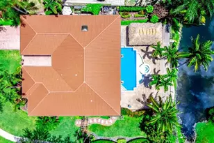 1581 NW 101st Ave, Plantation, FL 33322 - Photo 5