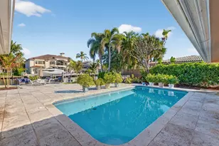 2871 NE 26th Ct, Fort Lauderdale, FL 33306 - Photo 3