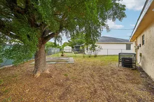 5618 Cinnamon Dr, West Palm Beach, FL 33415 - Photo 29