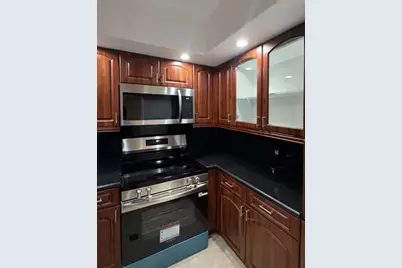 1985  Ocean Dr, Unit #20A, Hallandale Beach, FL 33009 - Photo 5