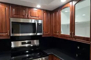 1985 Ocean Dr Unit, Hallandale Beach, FL 33009 - Photo 5