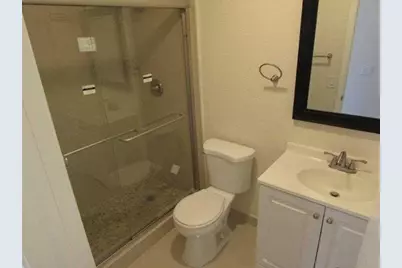 9881 NW 4th St, Pembroke Pines, FL 33024 - Photo 25