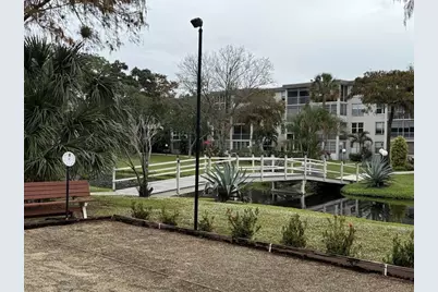 4898 NW 29th Ct, Unit #409, Lauderdale Lakes, FL 33313 - Photo 15