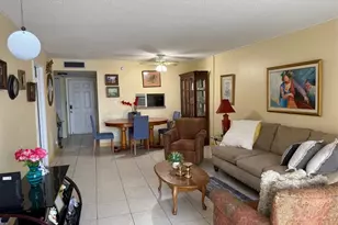 4898 NW 29th Ct, Lauderdale Lakes, FL 33313 - Photo 9