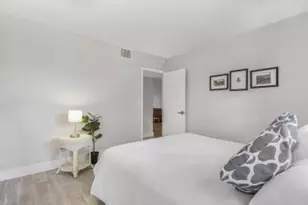 3575 Brokenwoods Dr, Coral Springs, FL 33065 - Photo 41