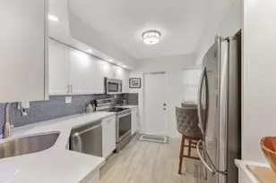 3575 Brokenwoods Dr, Coral Springs, FL 33065 - Photo 21