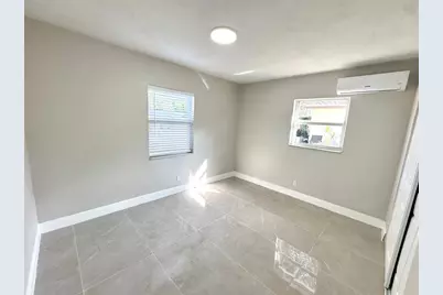 2638 NW 10th St, Pompano Beach, FL 33069 - Photo 5