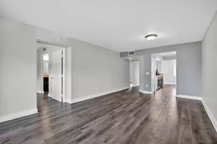 1600 SW 127th Way Unit #305 C, Pembroke Pines, FL 33027 - Photo 23