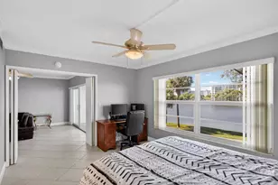 2801 N Palm Aire Dr, Pompano Beach, FL 33069 - Photo 25